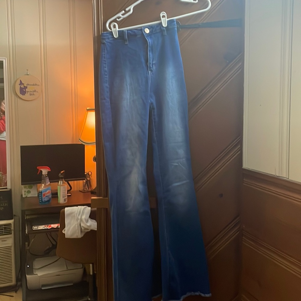 Fashion nova super flare jeans